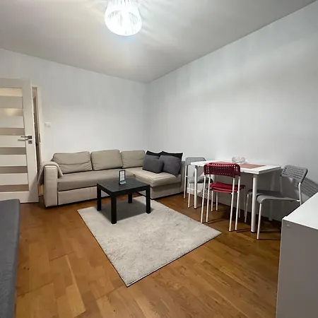 Marszalkowskastreetcityapart Netflix Warsaw